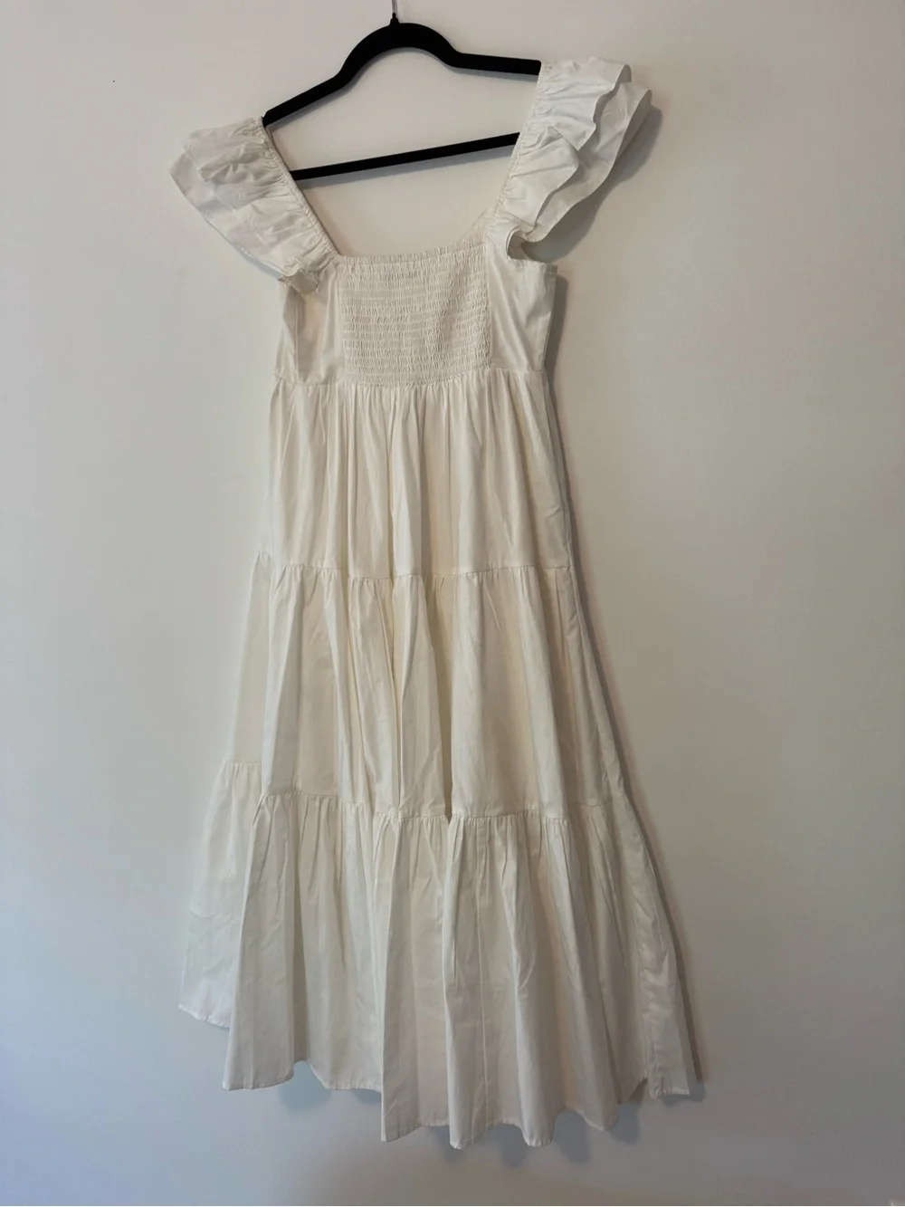 Abercrombie & Fitch White Tiered Maxi Dress with Ruffled Straps XS